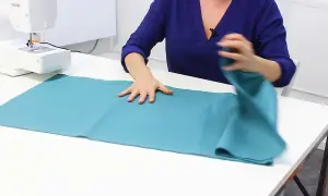 Jak uszyć wsyp na poduszkę? Poradnik krok po kroku dla każdego!